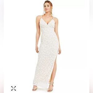 NWOT EMERALD SUNDAE | Juniors' Nude Slim Allover Lace Overlay Side-Slit Gown XL